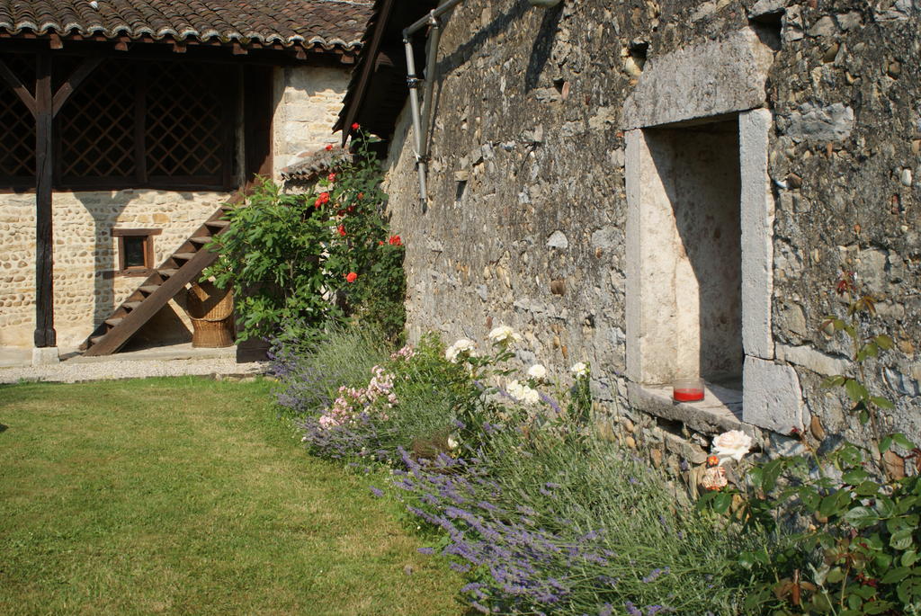 Le Moulin De Champagne Panzió Viriat Kültér fotó