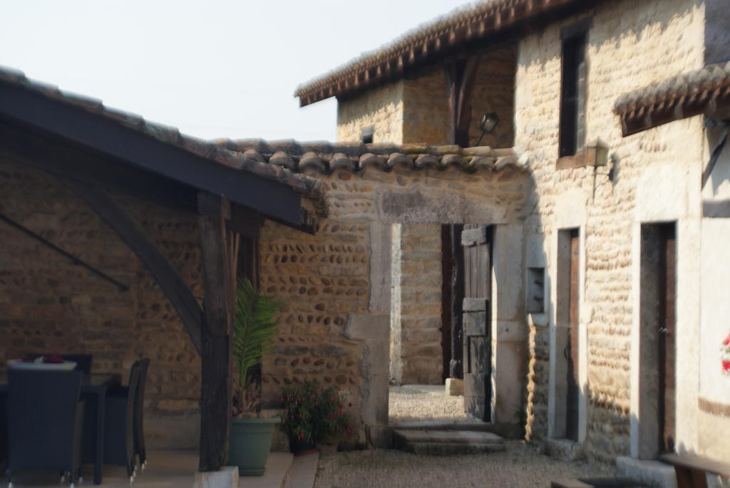 Le Moulin De Champagne Panzió Viriat Kültér fotó