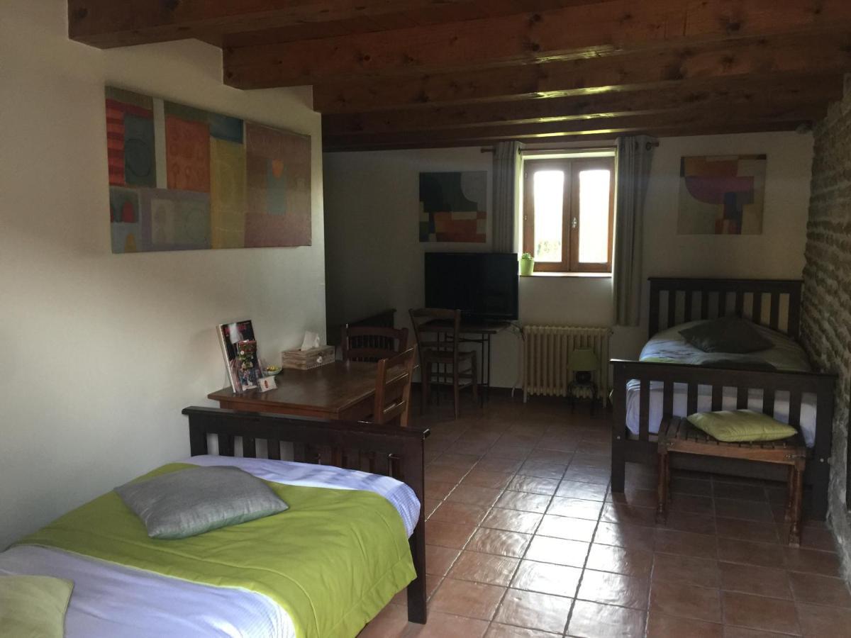 Le Moulin De Champagne Panzió Viriat Kültér fotó